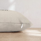 HH790248 HH790248_pillow_edge_zipper.png
