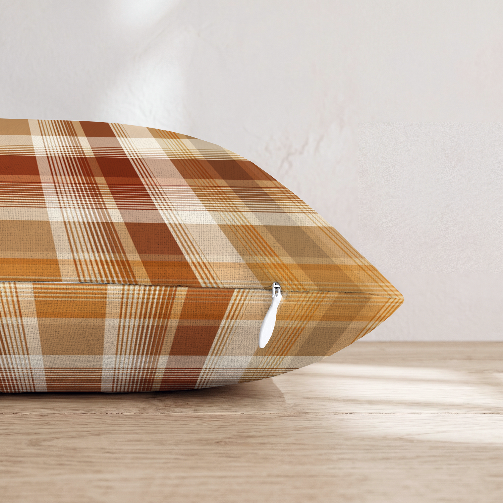 HH794764 HH794764_pillow_edge_zipper.png
