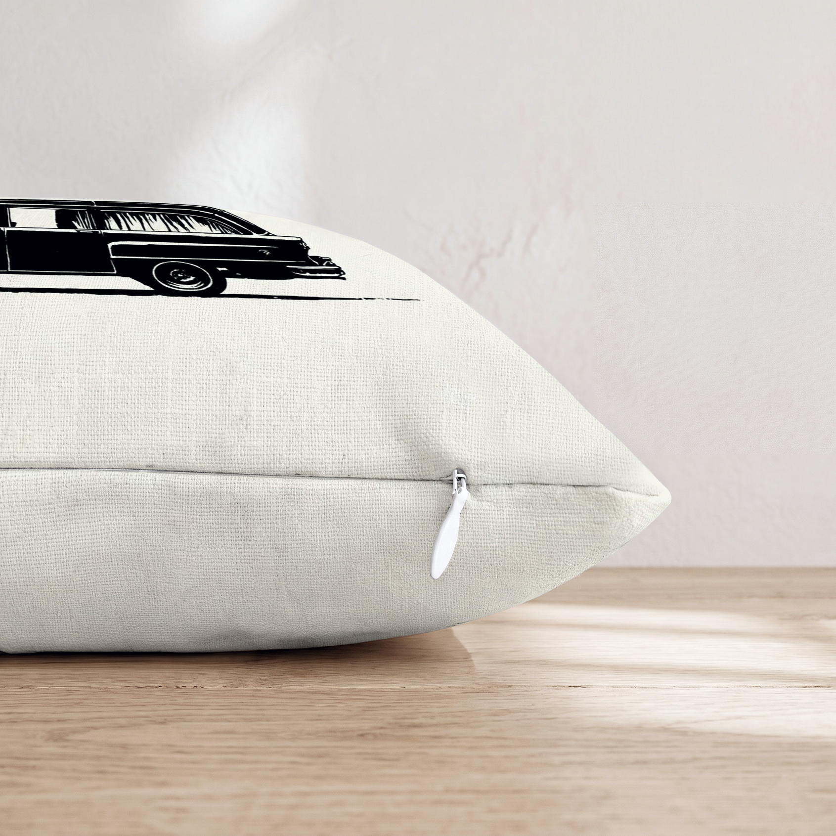 HH797996 HH797996_pillow_edge_zipper.png