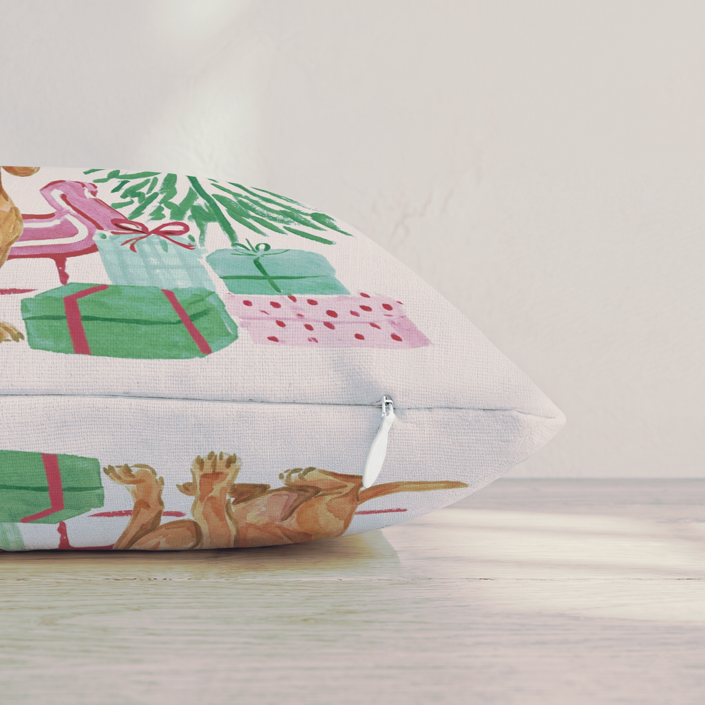 Dachshund Sleigh Ride Throw Pillow — Pillow Edge Zipper | hh:zipper:colorfix-20261006