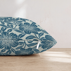 HH802717 HH802717_pillow_edge_zipper.png