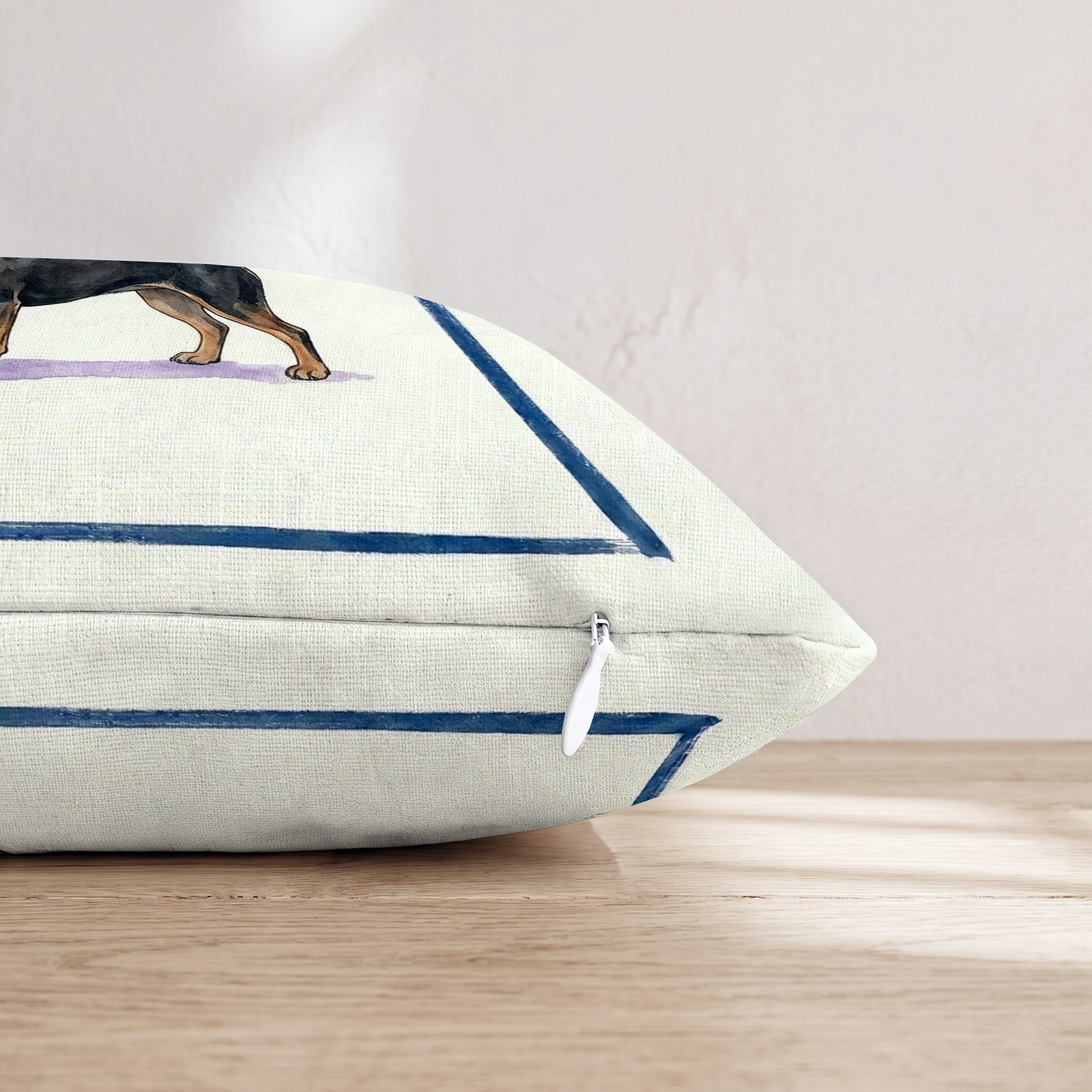HH806752 HH806752_pillow_edge_zipper.png