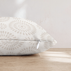 HH812191 HH812191_pillow_edge_zipper.png