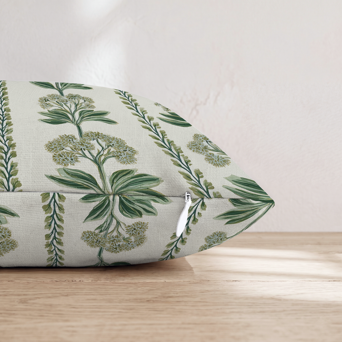 HH812232 HH812232_pillow_edge_zipper.png