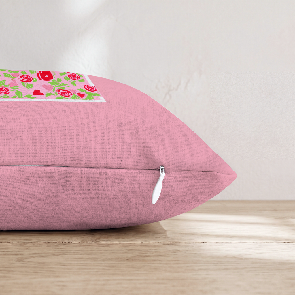 HH814459 HH814459_pillow_edge_zipper.png