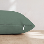 HH814759 HH814759_pillow_edge_zipper.png
