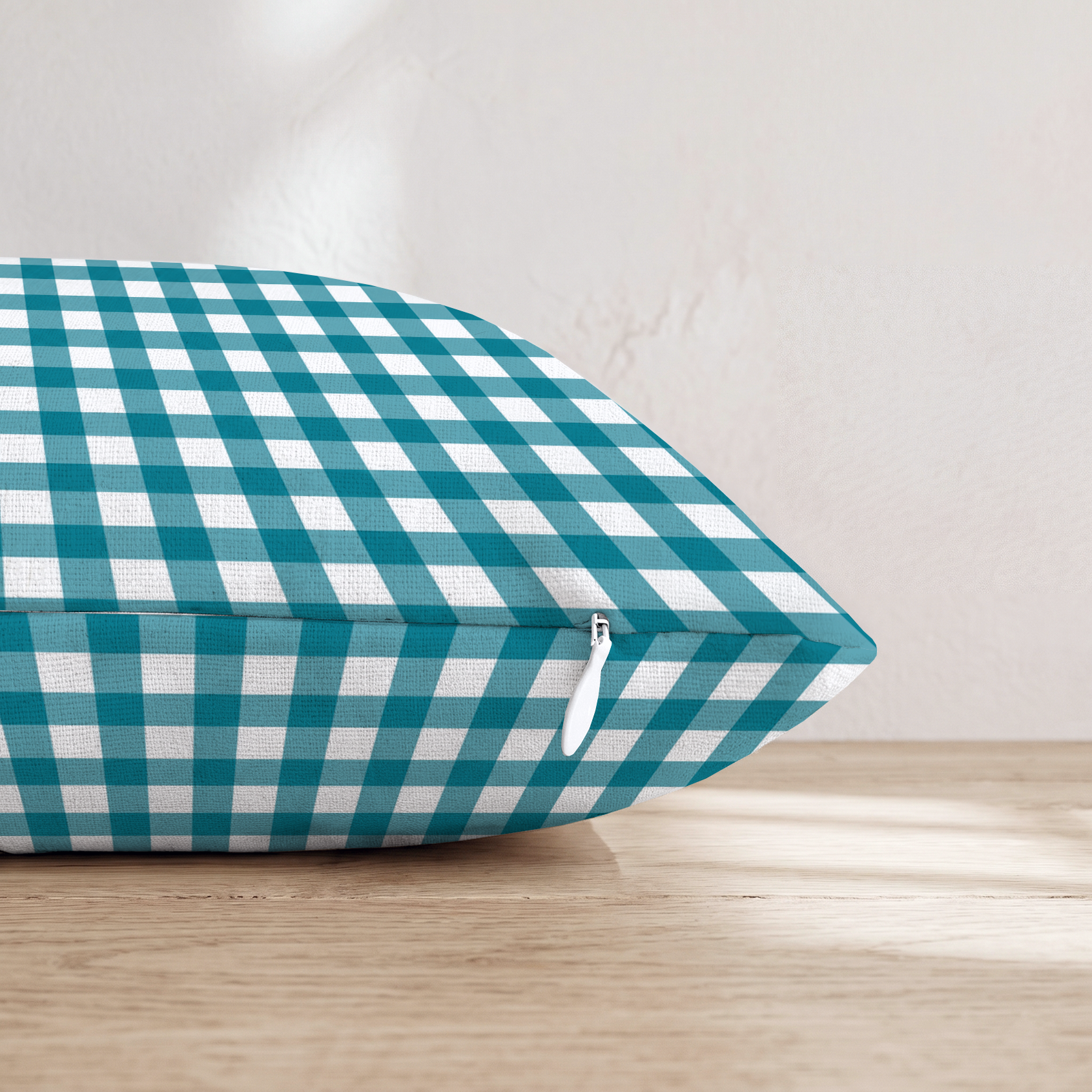 HH815064 HH815064_pillow_edge_zipper.png