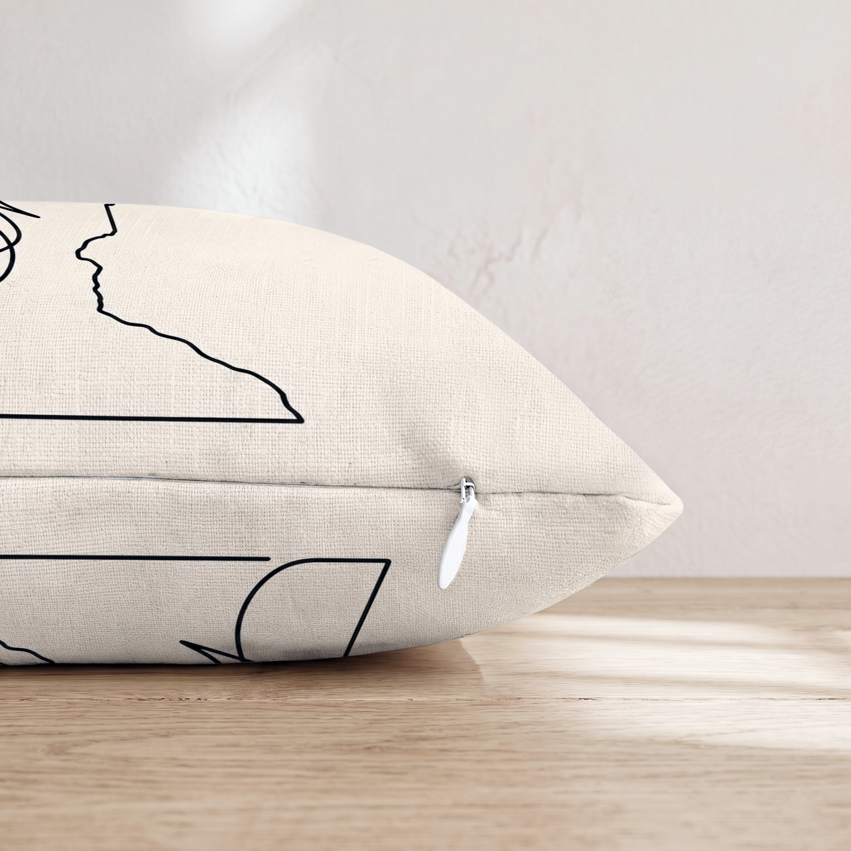 HH816782 HH816782_pillow_edge_zipper.png