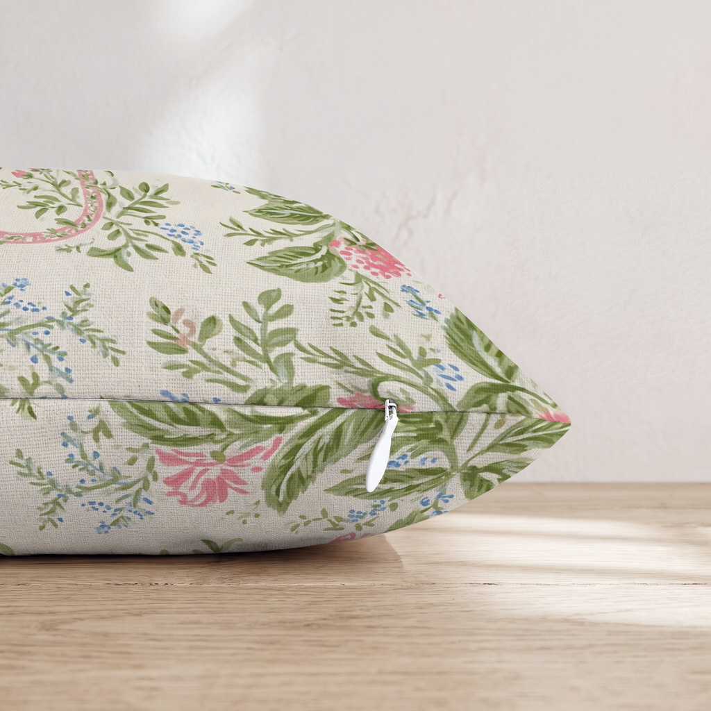 HH823820 HH823820_pillow_edge_zipper.png