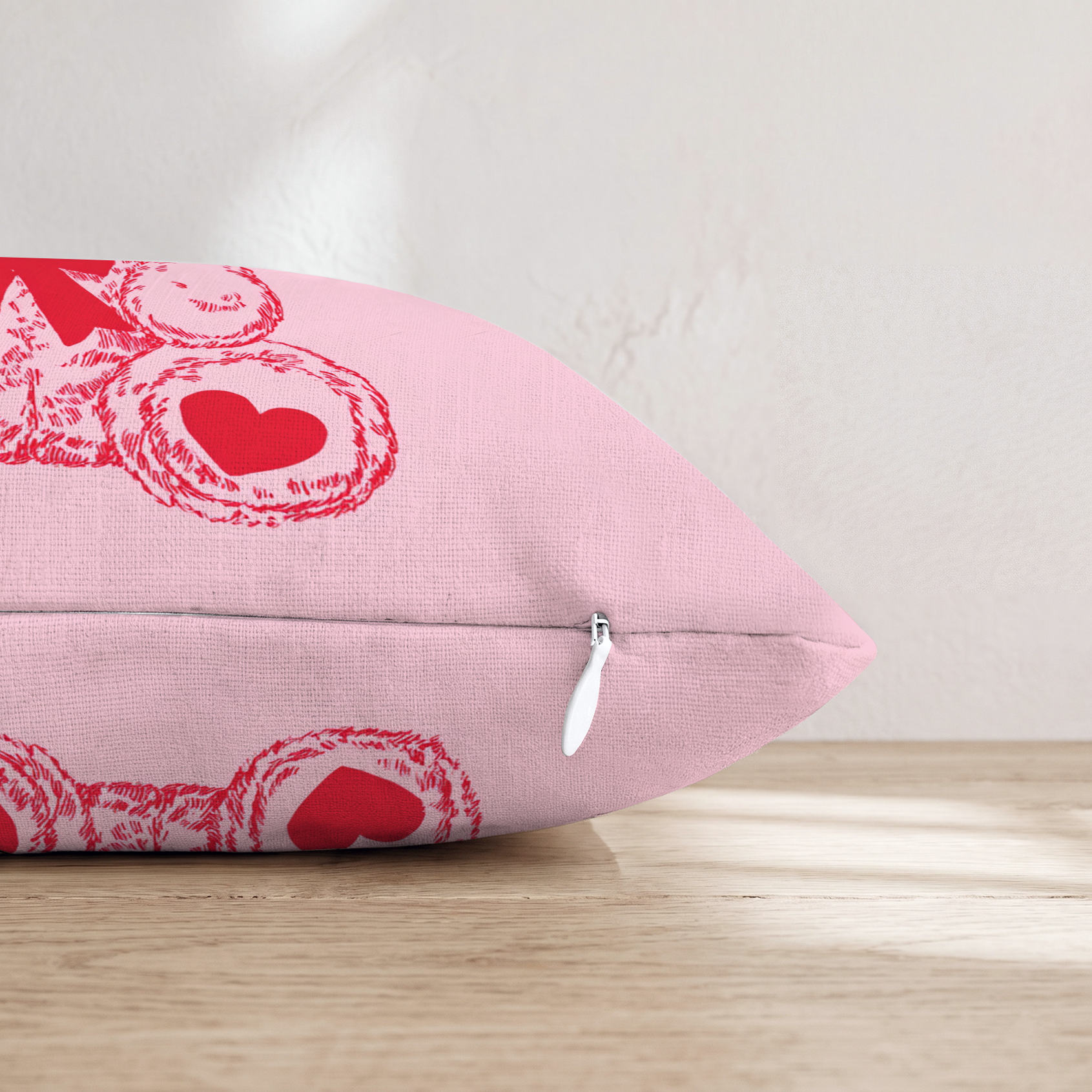 HH830533 HH830533_pillow_edge_zipper.png