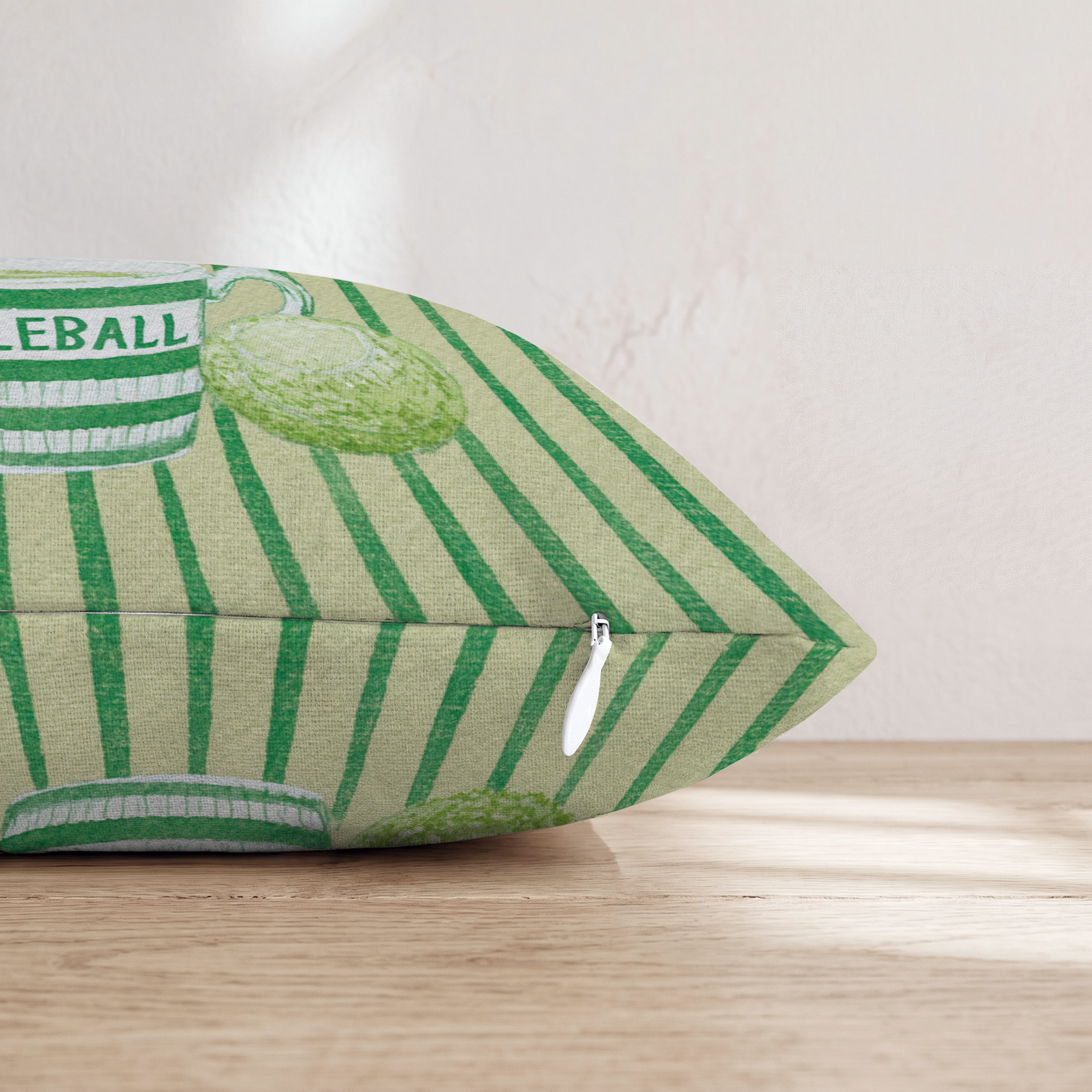 HH832641 HH832641_pillow_edge_zipper.png
