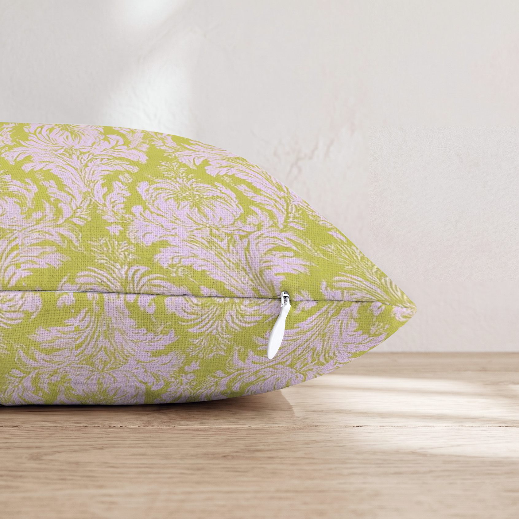 HH832814 HH832814_pillow_edge_zipper.png