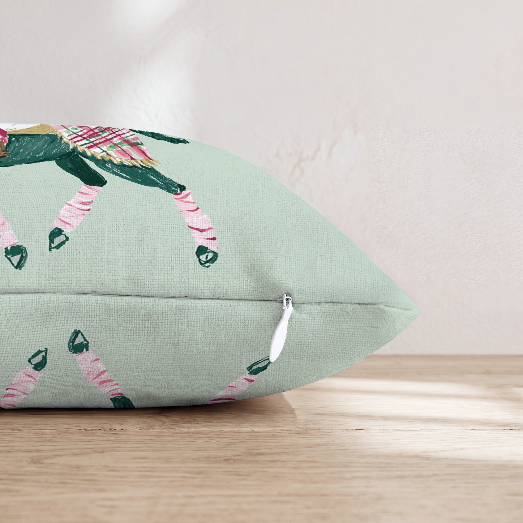 HH841849 HH841849_pillow_edge_zipper.png