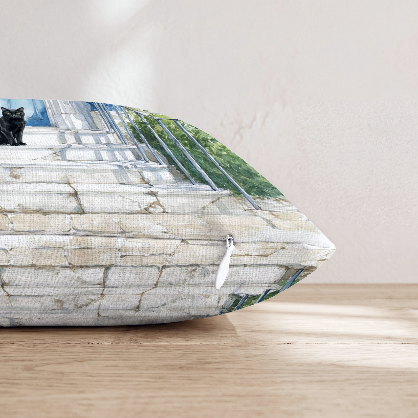 HH842690 HH842690_pillow_edge_zipper.png