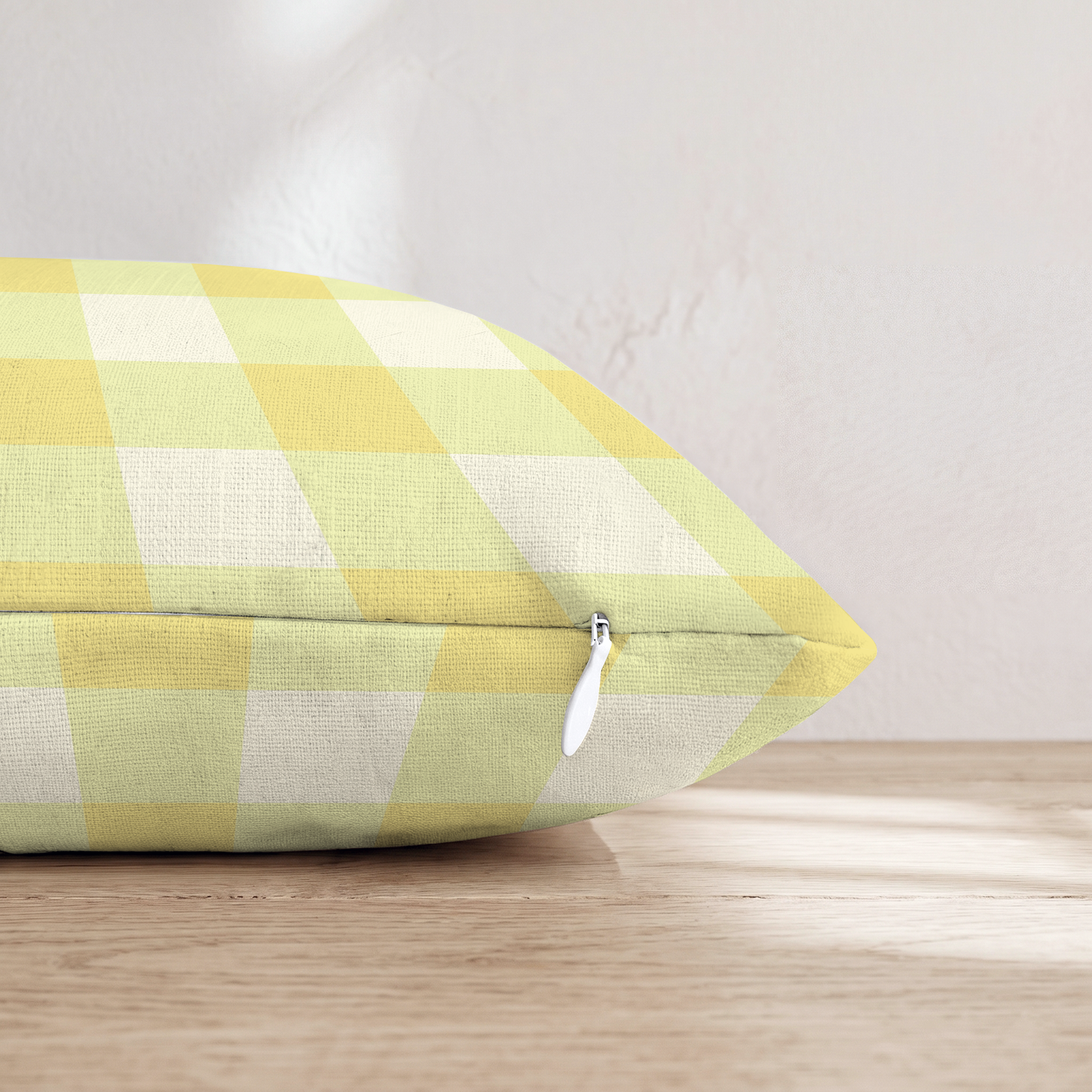 HH854158 HH854158_pillow_edge_zipper.png