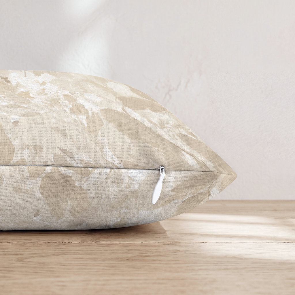 HH866429 HH866429_pillow_edge_zipper.png