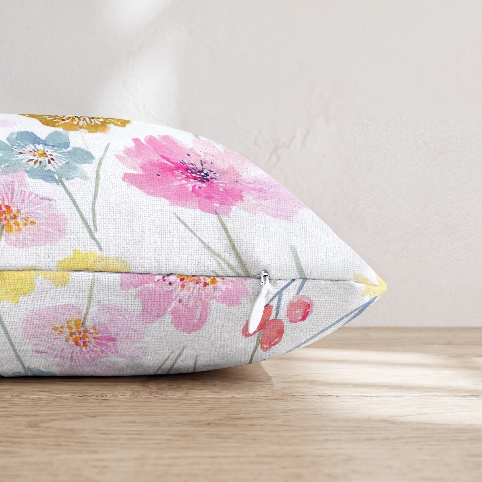 HH868940 HH868940_pillow_edge_zipper.png