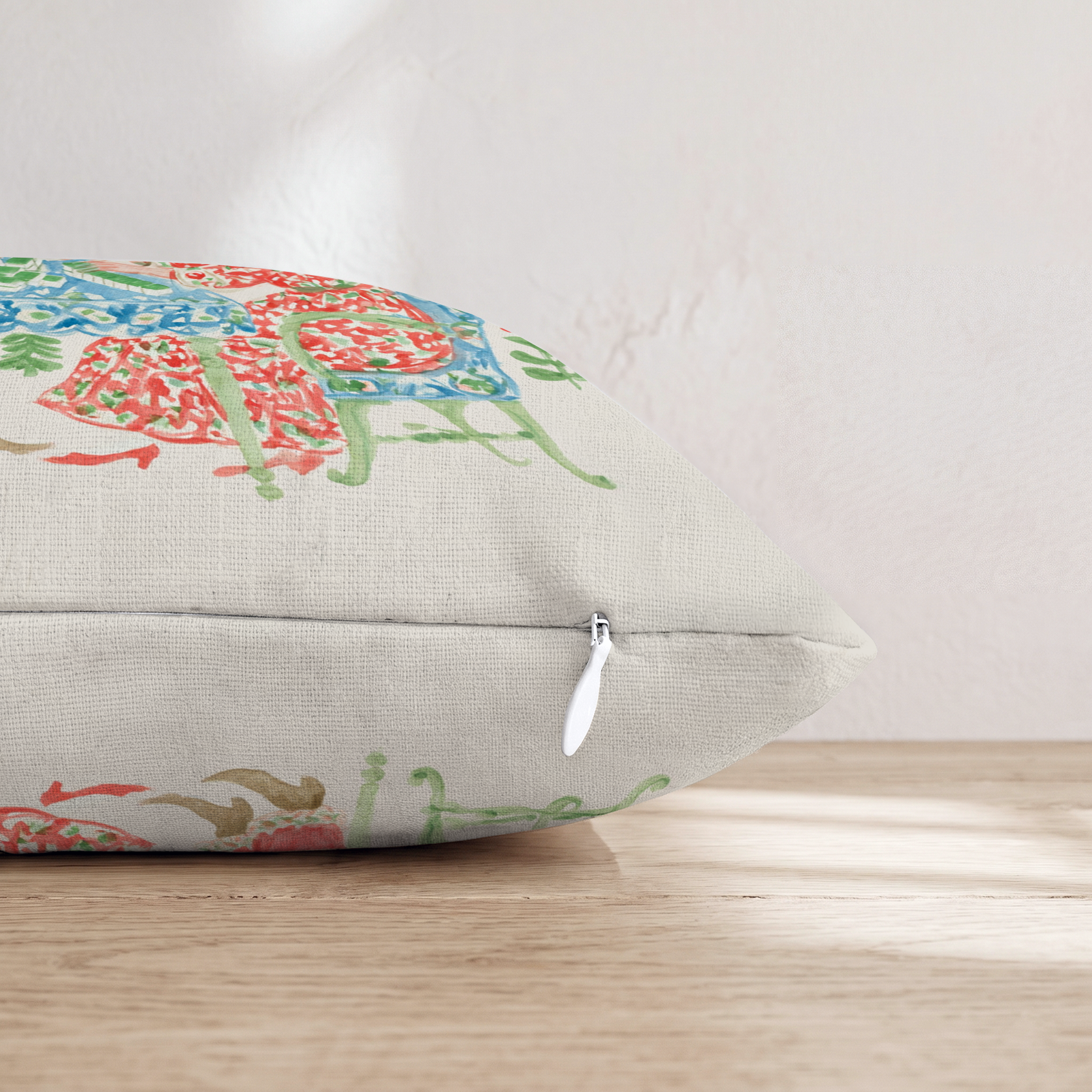 HH872254 HH872254_pillow_edge_zipper.png