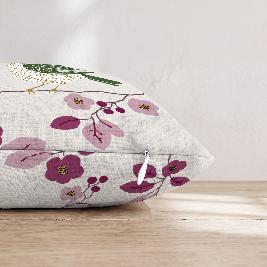 HH876792 HH876792_pillow_edge_zipper.png