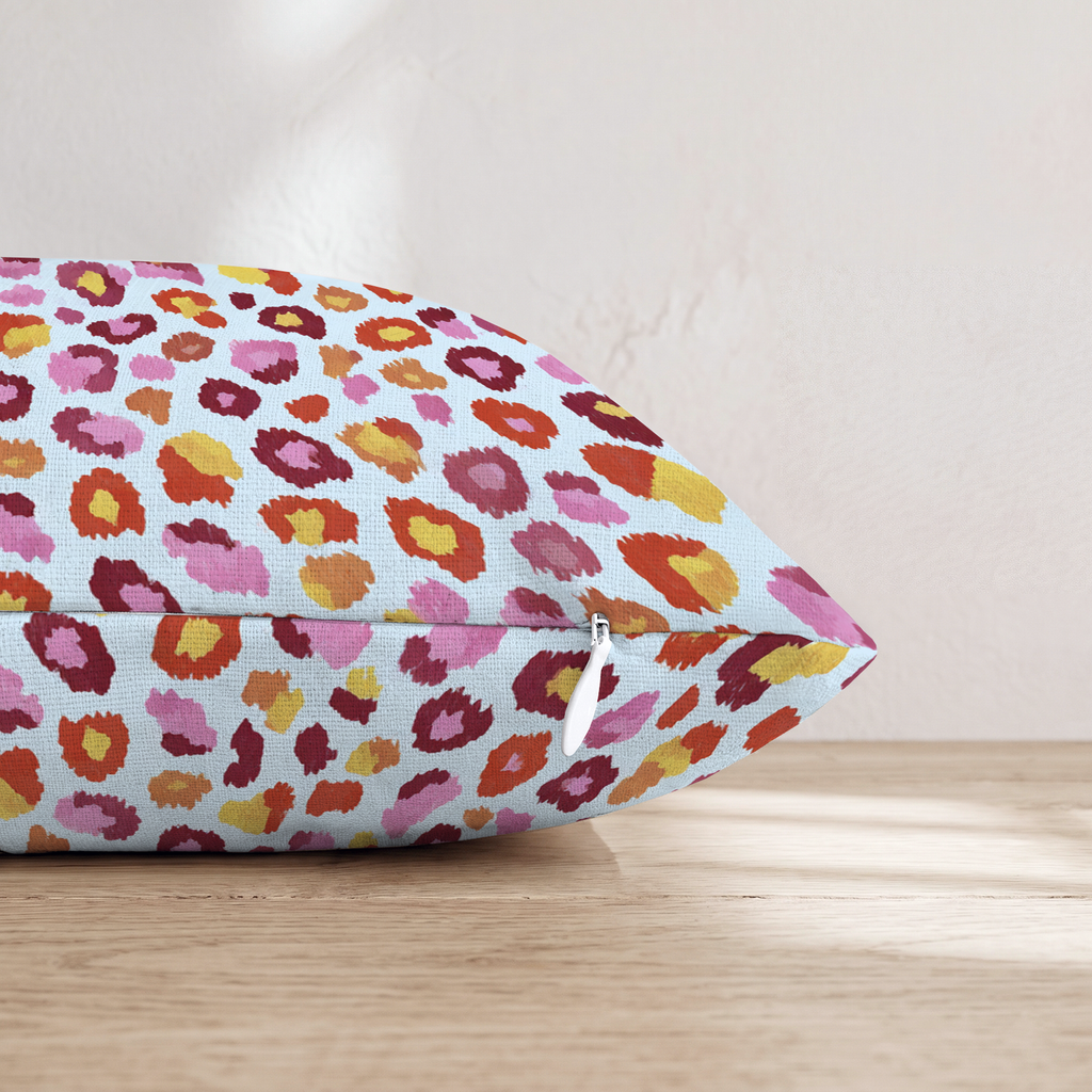 HH877891 HH877891_pillow_edge_zipper.png