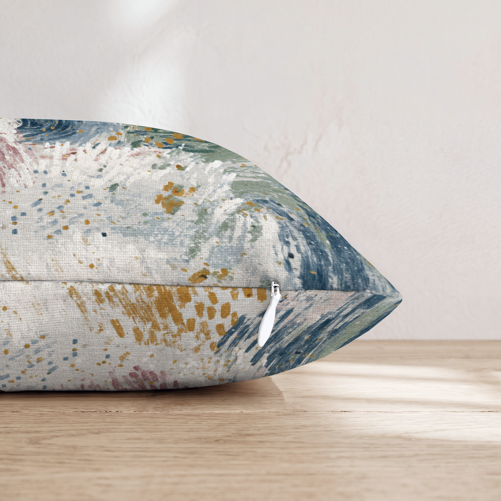 HH884072 HH884072_pillow_edge_zipper.png