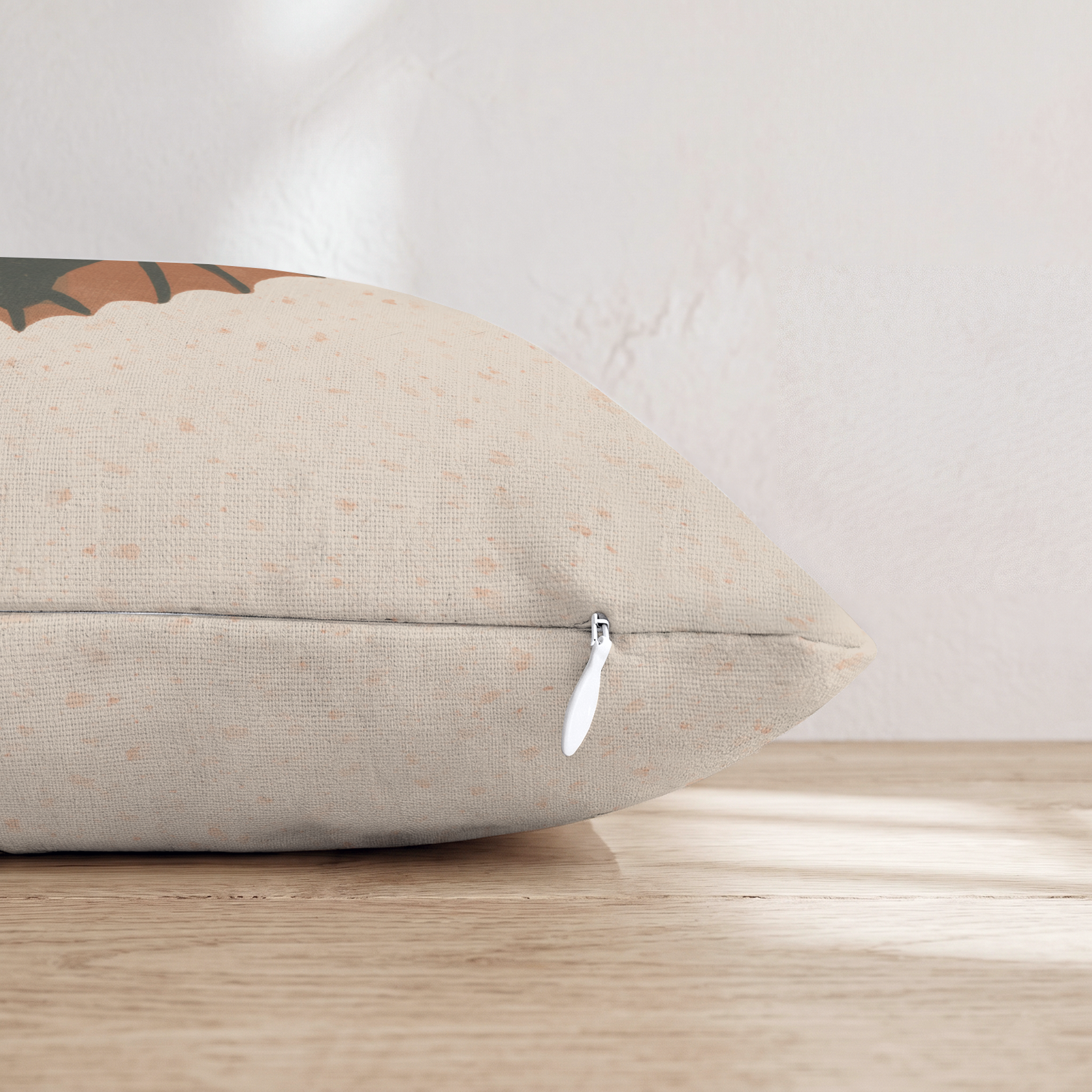HH884537 HH884537_pillow_edge_zipper.png