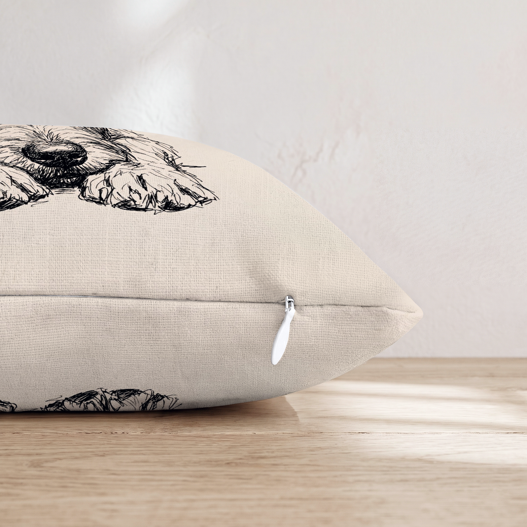 HH892118 HH892118_pillow_edge_zipper.png