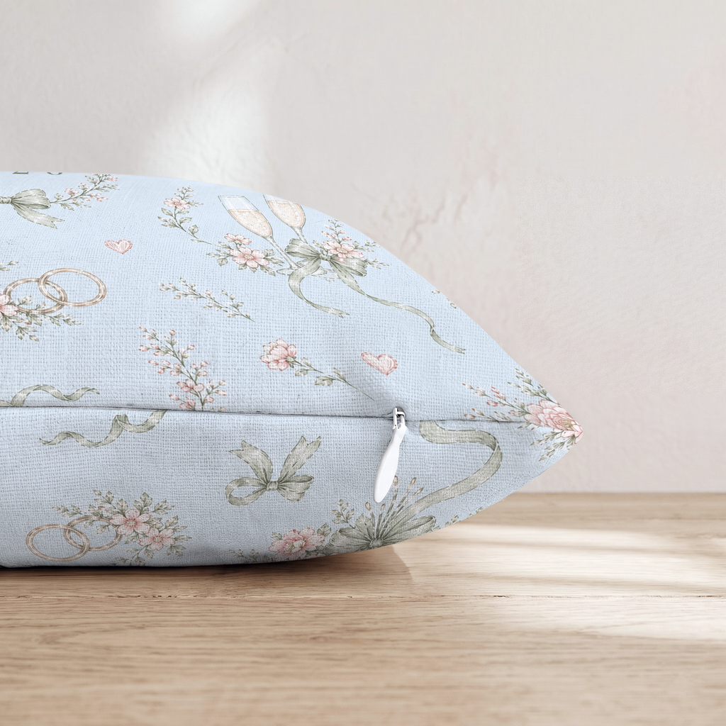 HH892446 HH892446_pillow_edge_zipper.png