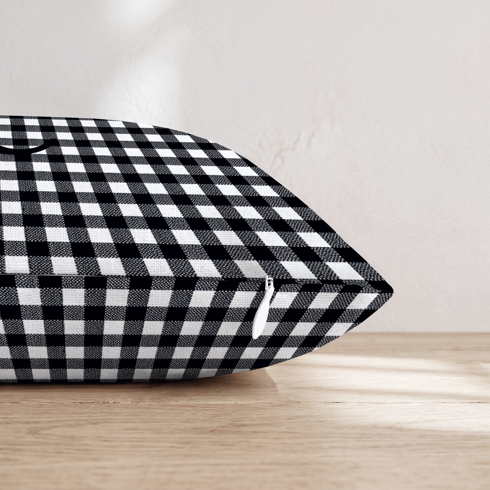 HH893306 HH893306_pillow_edge_zipper.png