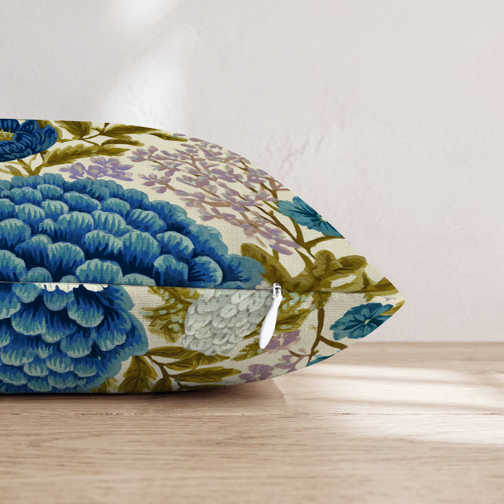 HH906718 HH906718_pillow_edge_zipper.png
