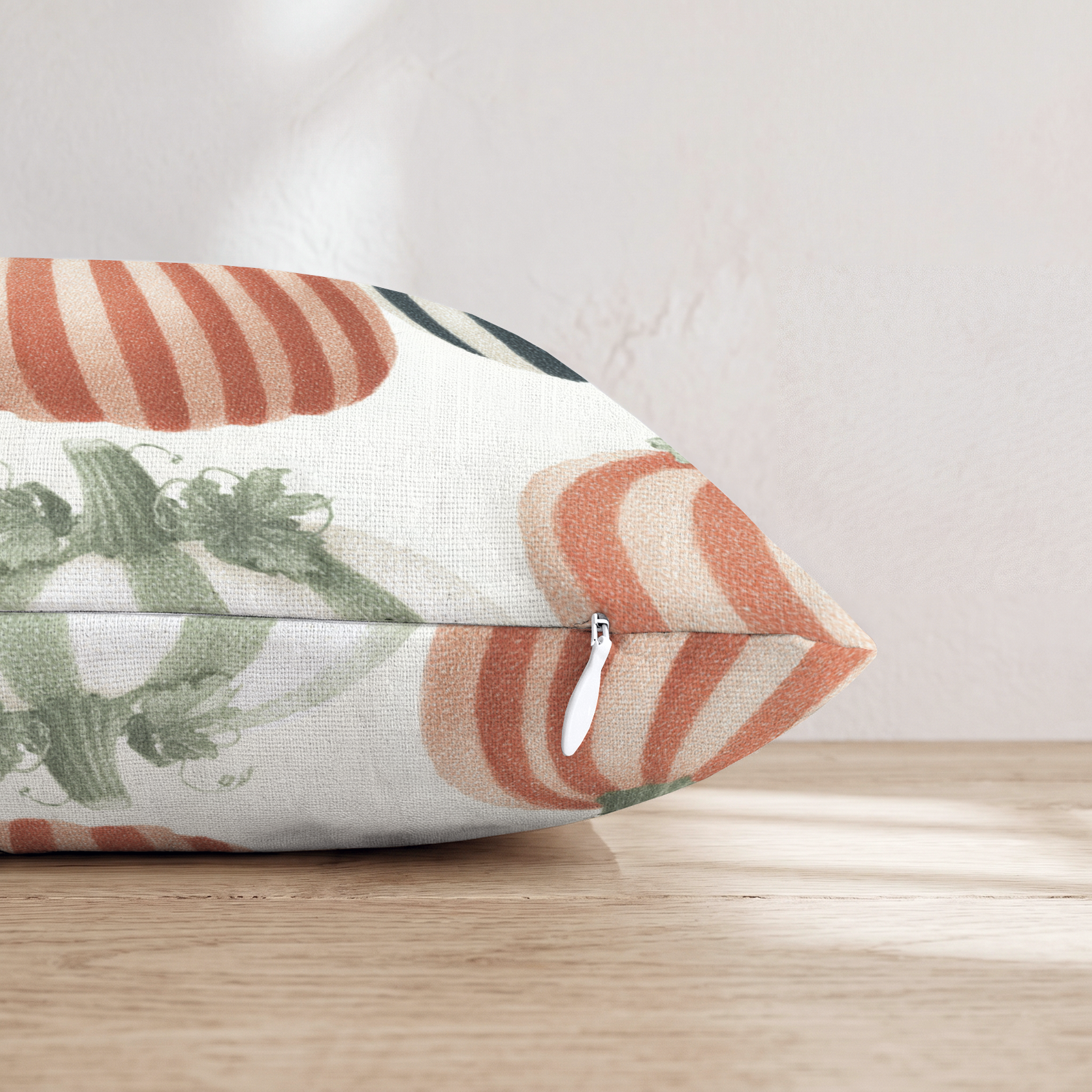 HH909313 HH909313_pillow_edge_zipper.png