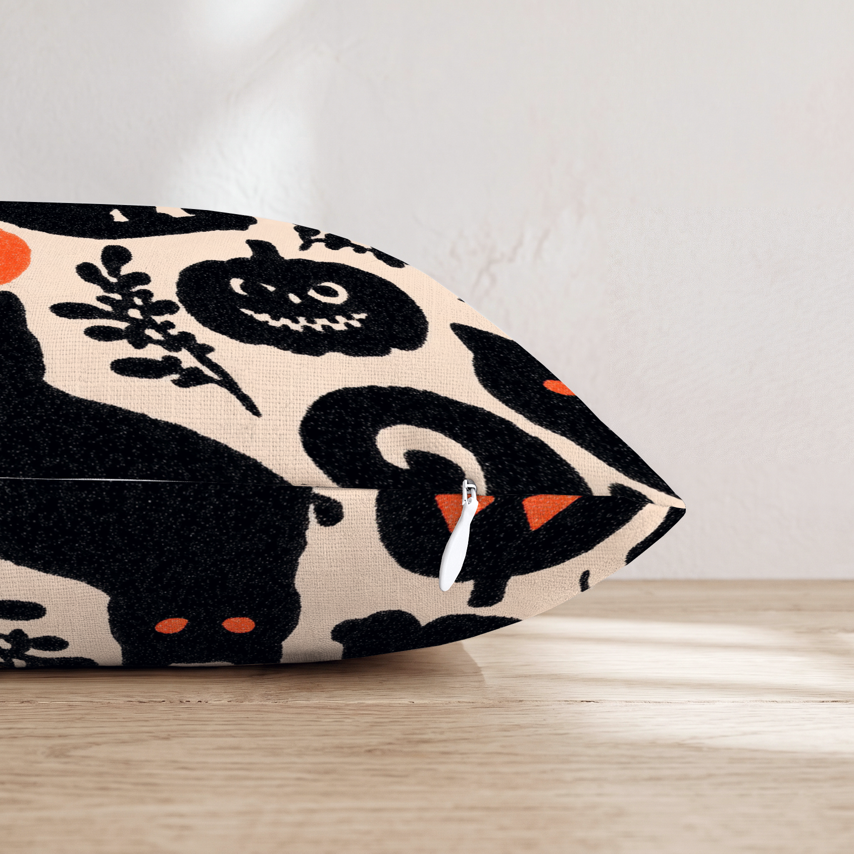 HH910887 HH910887_pillow_edge_zipper.png