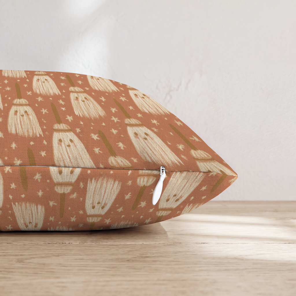 HH918825 HH918825_pillow_edge_zipper.png