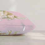 Dachshund Berry Wreath Throw Pillow — Pillow Edge Zipper | hh:zipper:colorfix-20261006