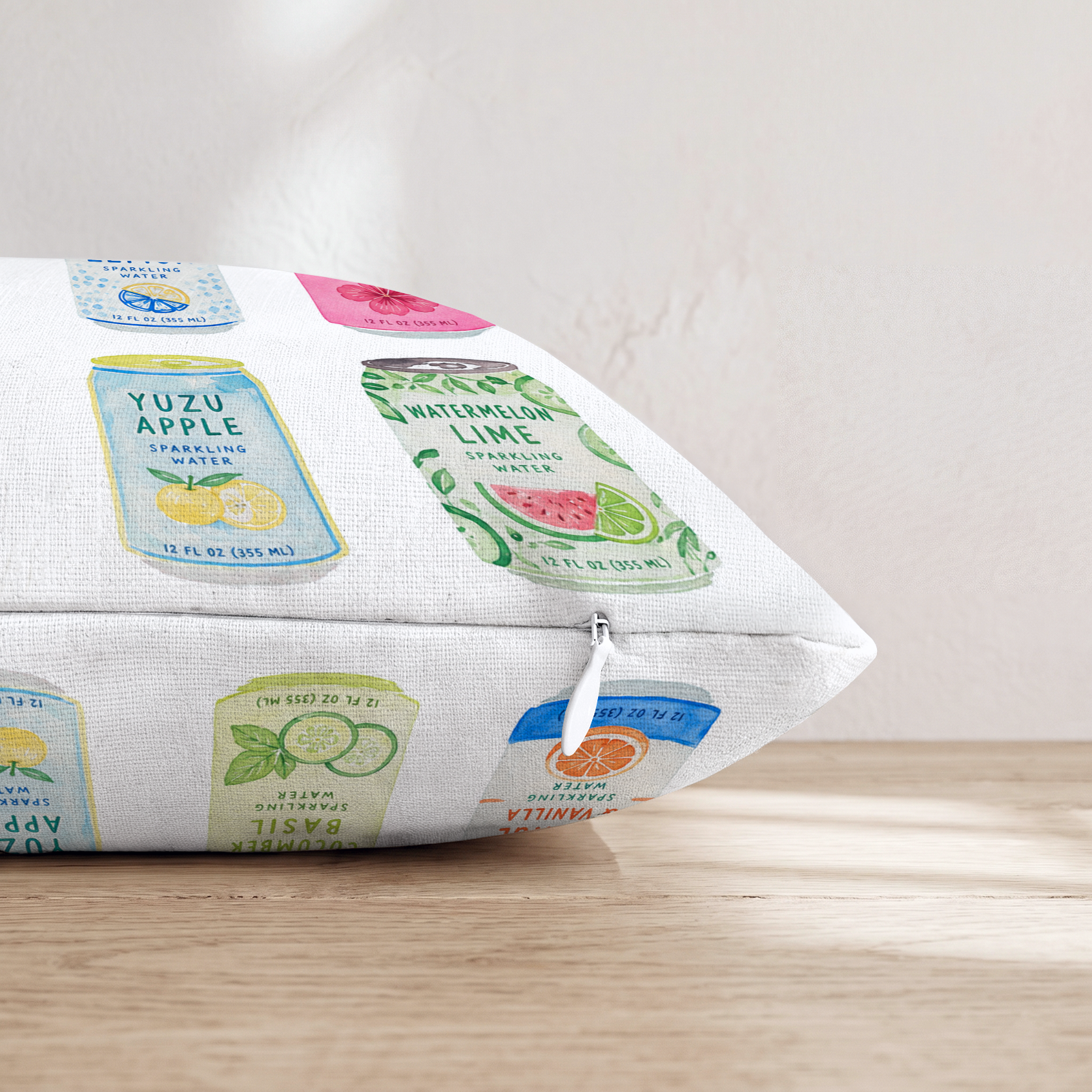 HH946702 HH946702_pillow_edge_zipper.png