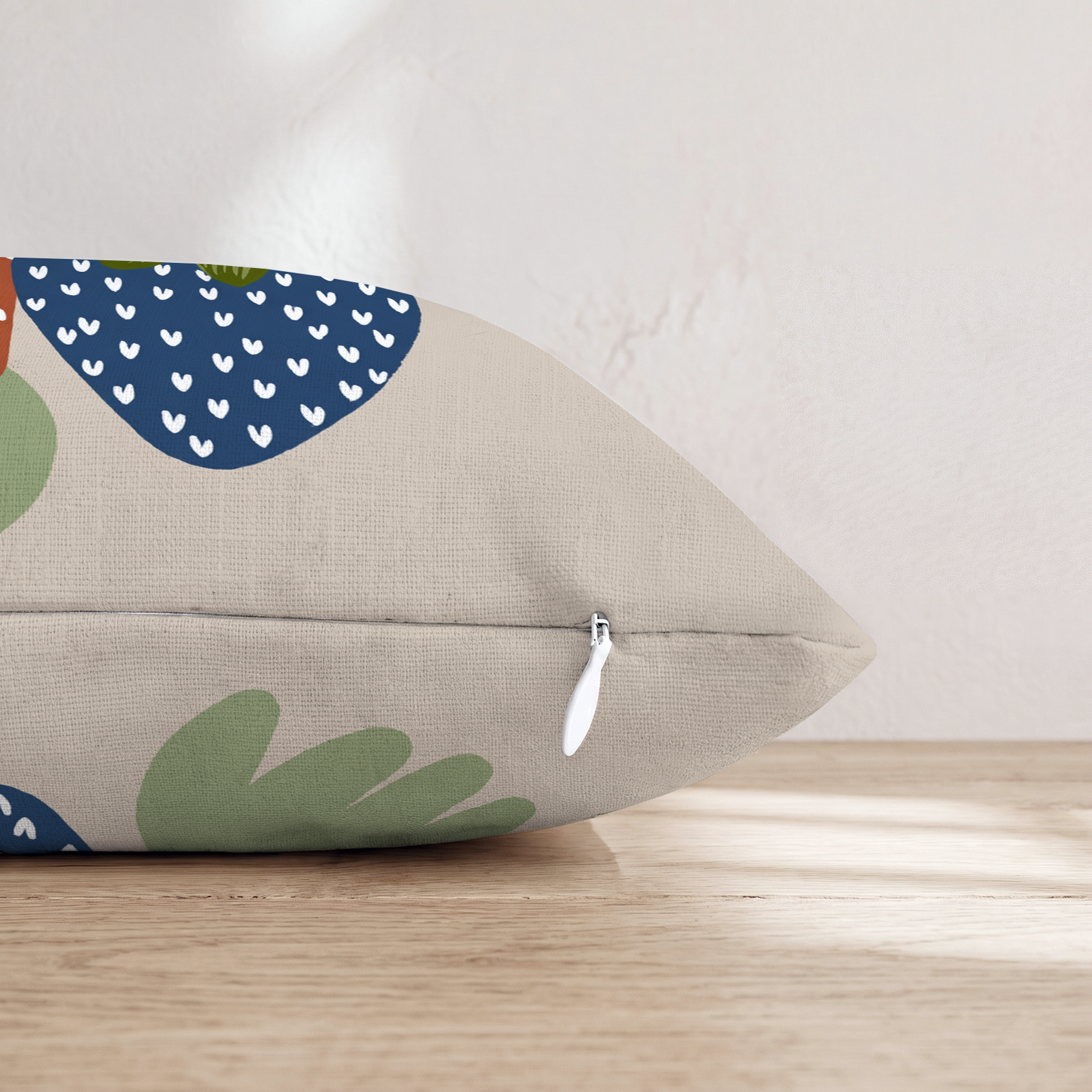 Strawberry Summers Throw Pillow — Pillow Edge Zipper