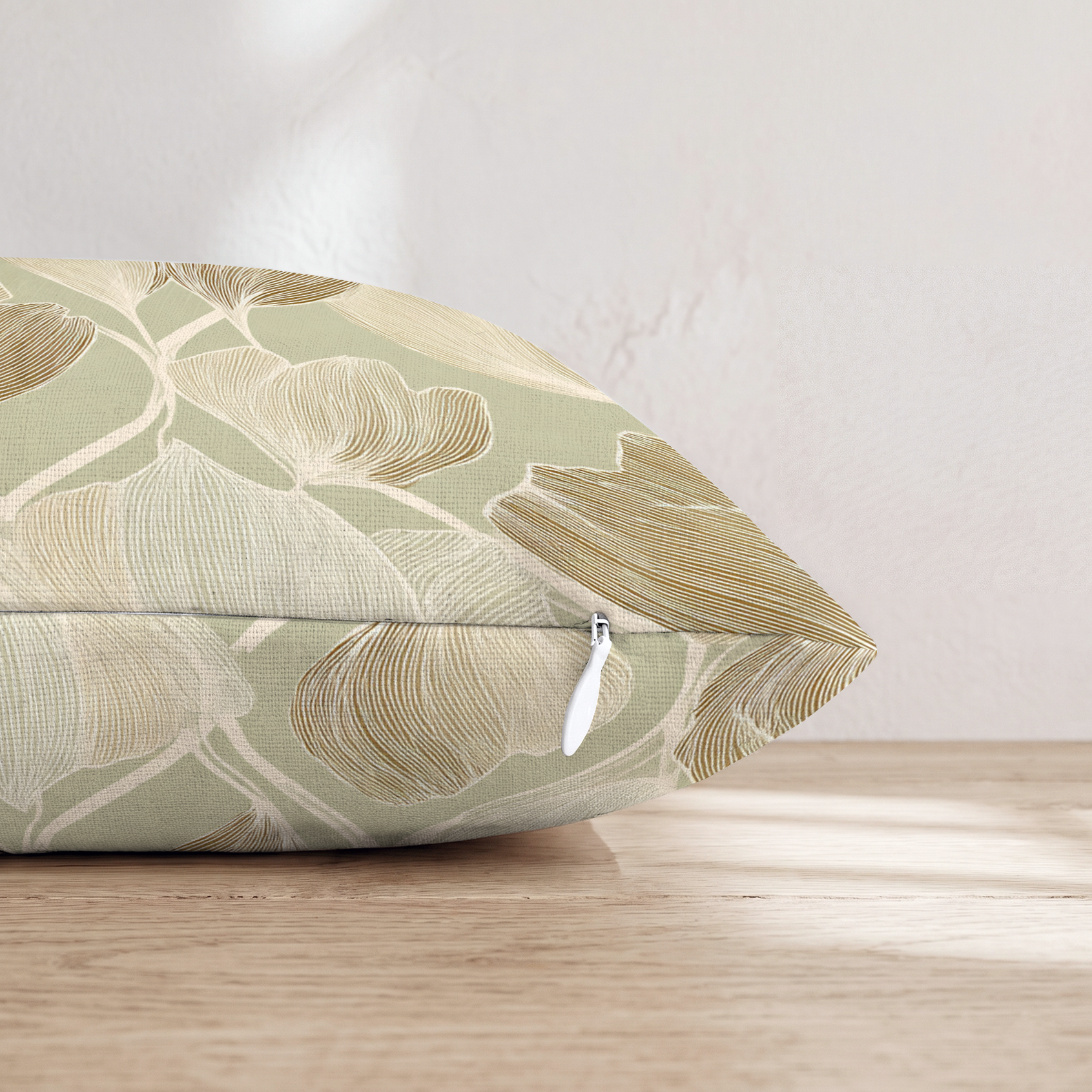 HH962359 HH962359_pillow_edge_zipper.png