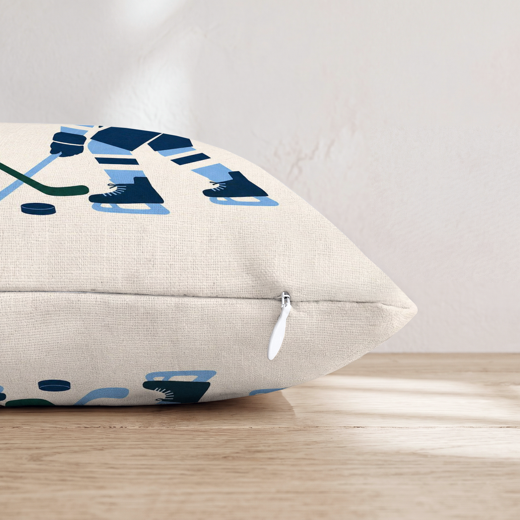 HH963739 HH963739_pillow_edge_zipper.png