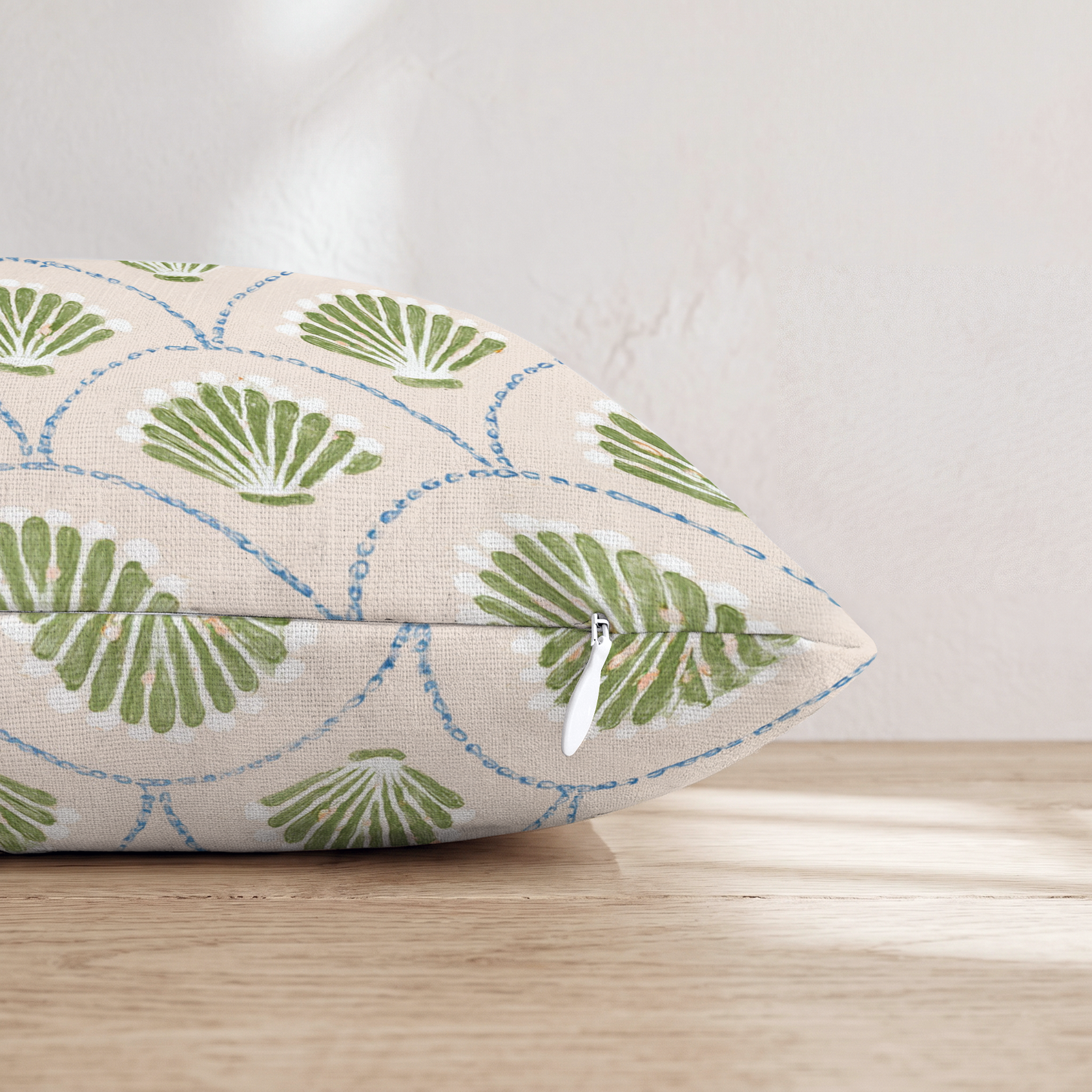 HH969600 HH969600_pillow_edge_zipper.png
