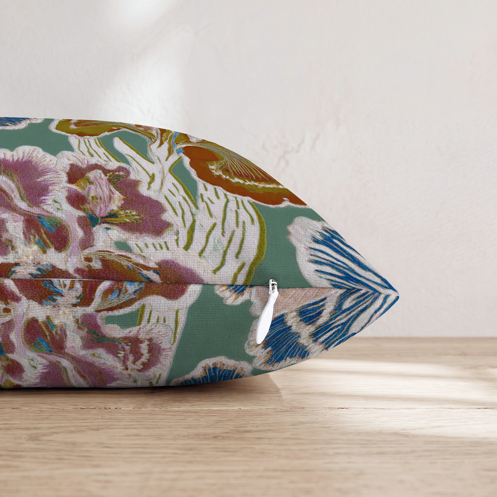 HH984767 HH984767_pillow_edge_zipper.png