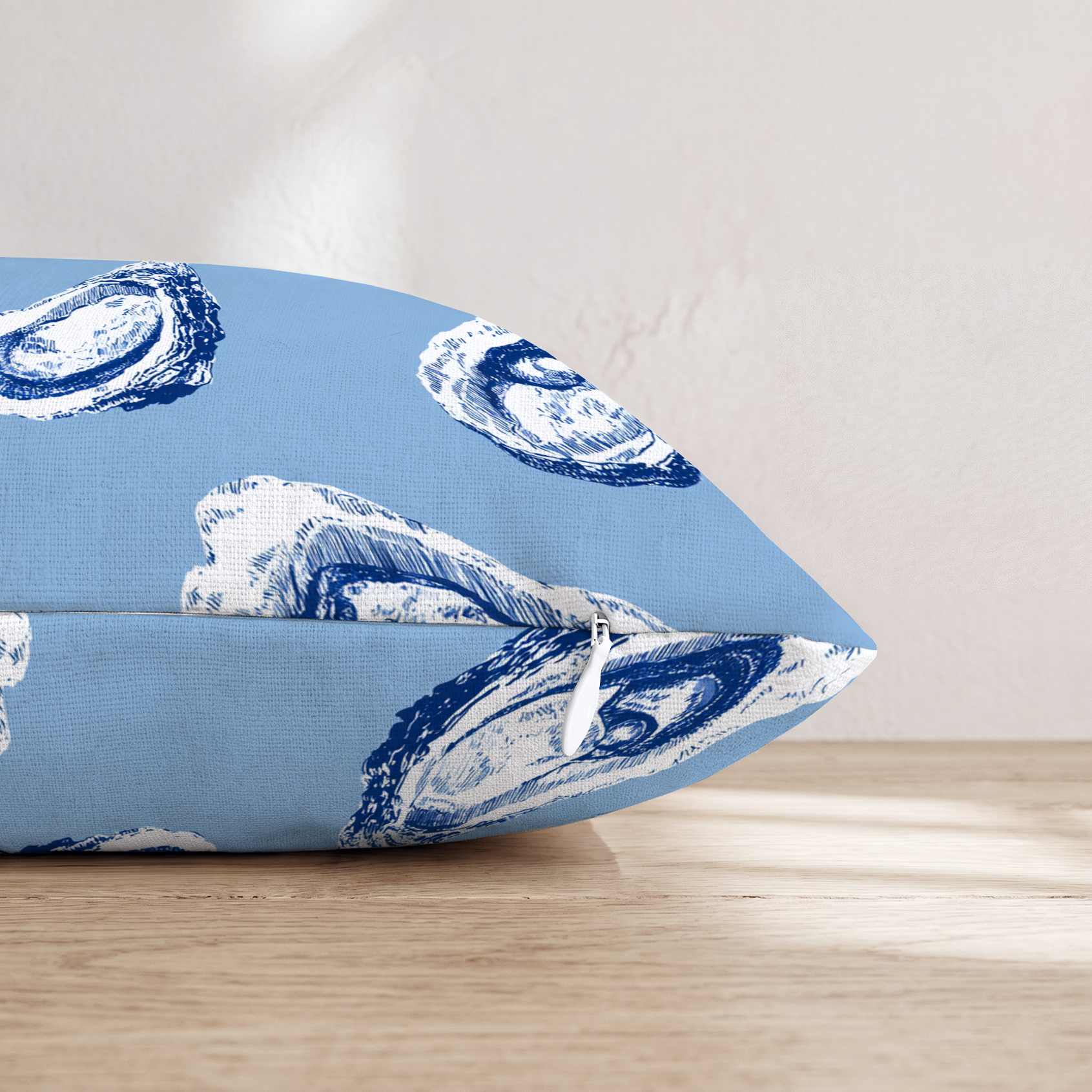 HH989845 HH989845_pillow_edge_zipper.png