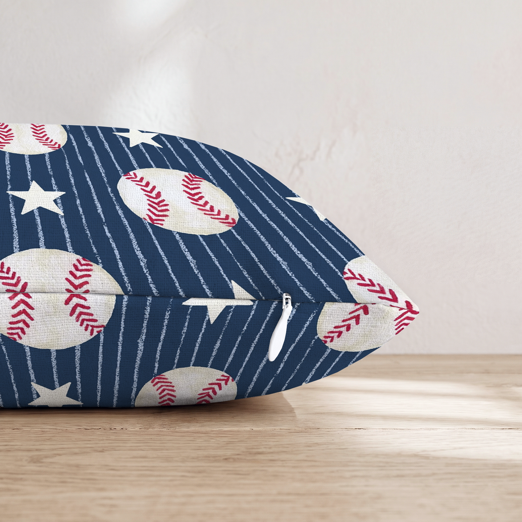 HH990796 HH990796_pillow_edge_zipper.png