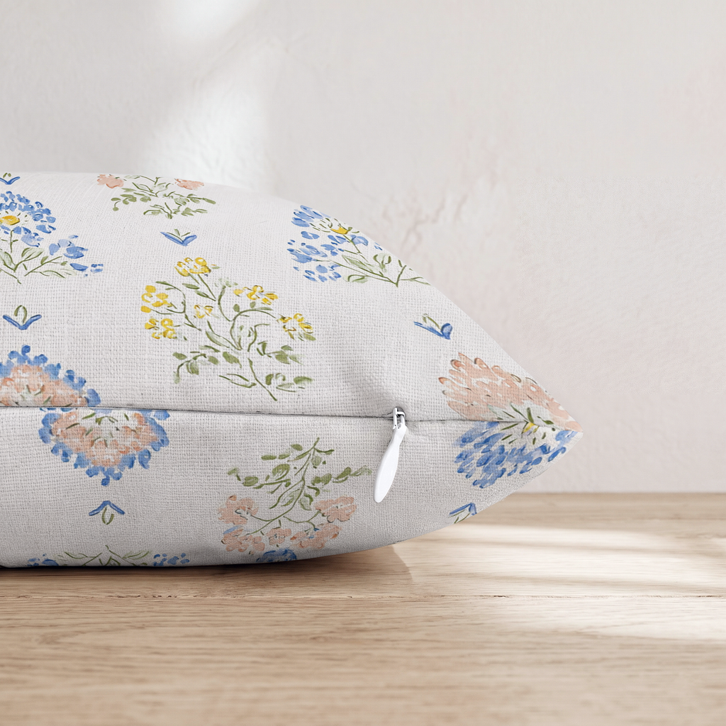 HH993422 HH993422_pillow_edge_zipper.png