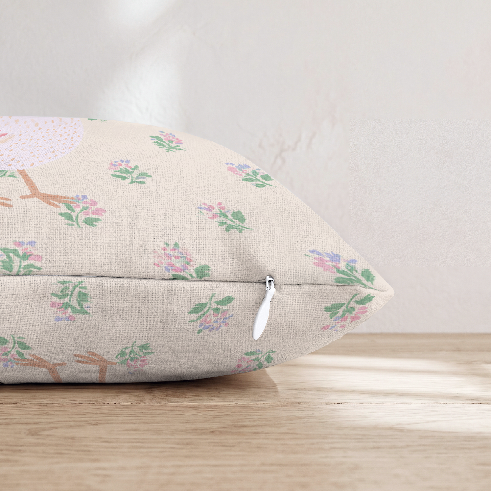 HH994559 HH994559_pillow_edge_zipper.png