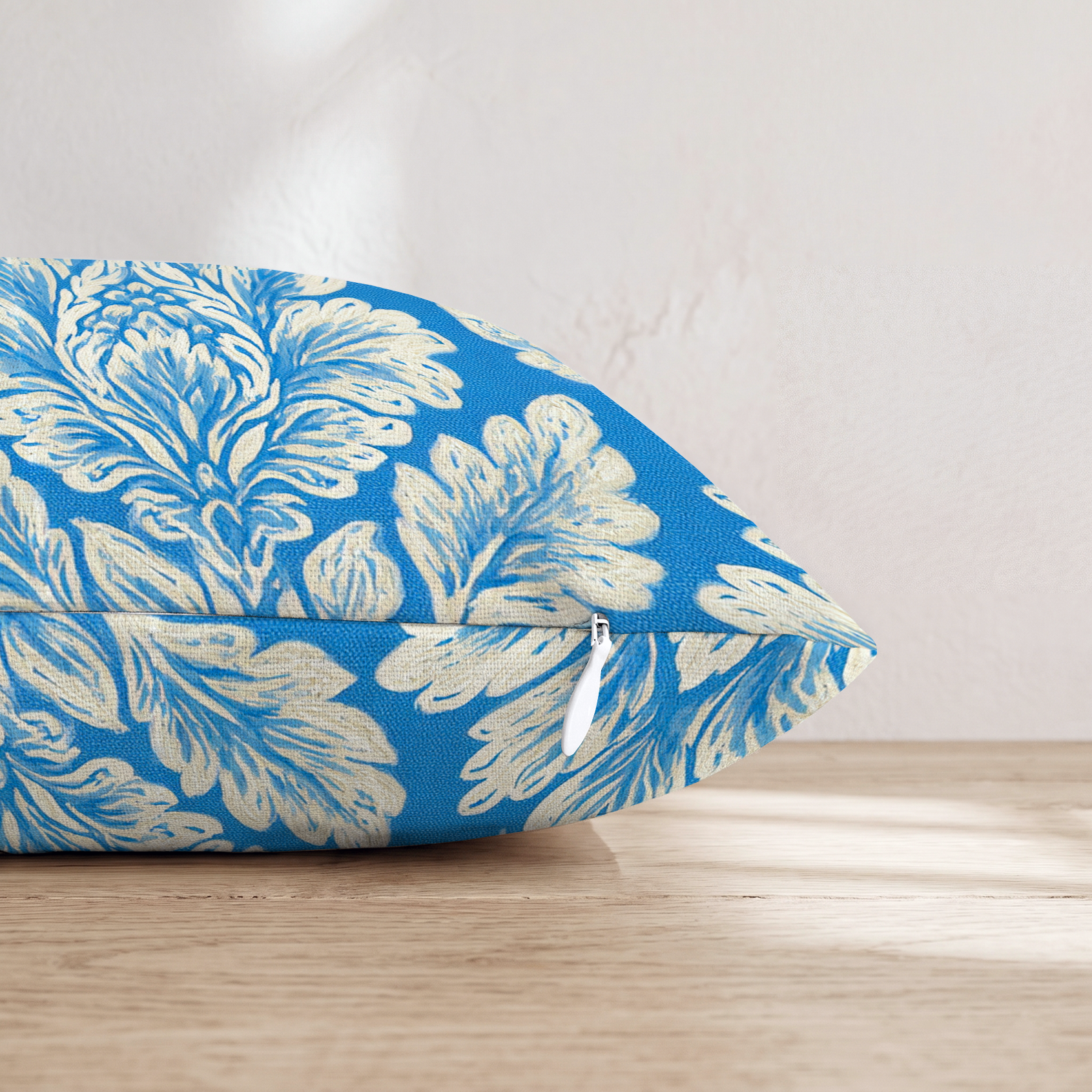 HH995619 HH995619_pillow_edge_zipper.png
