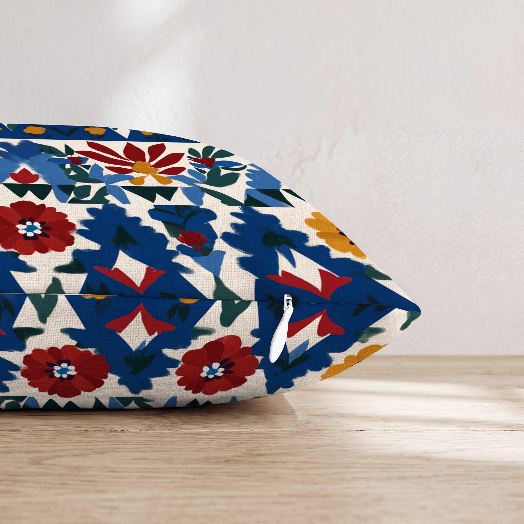 LR191897 LR191897_pillow_edge_zipper.png