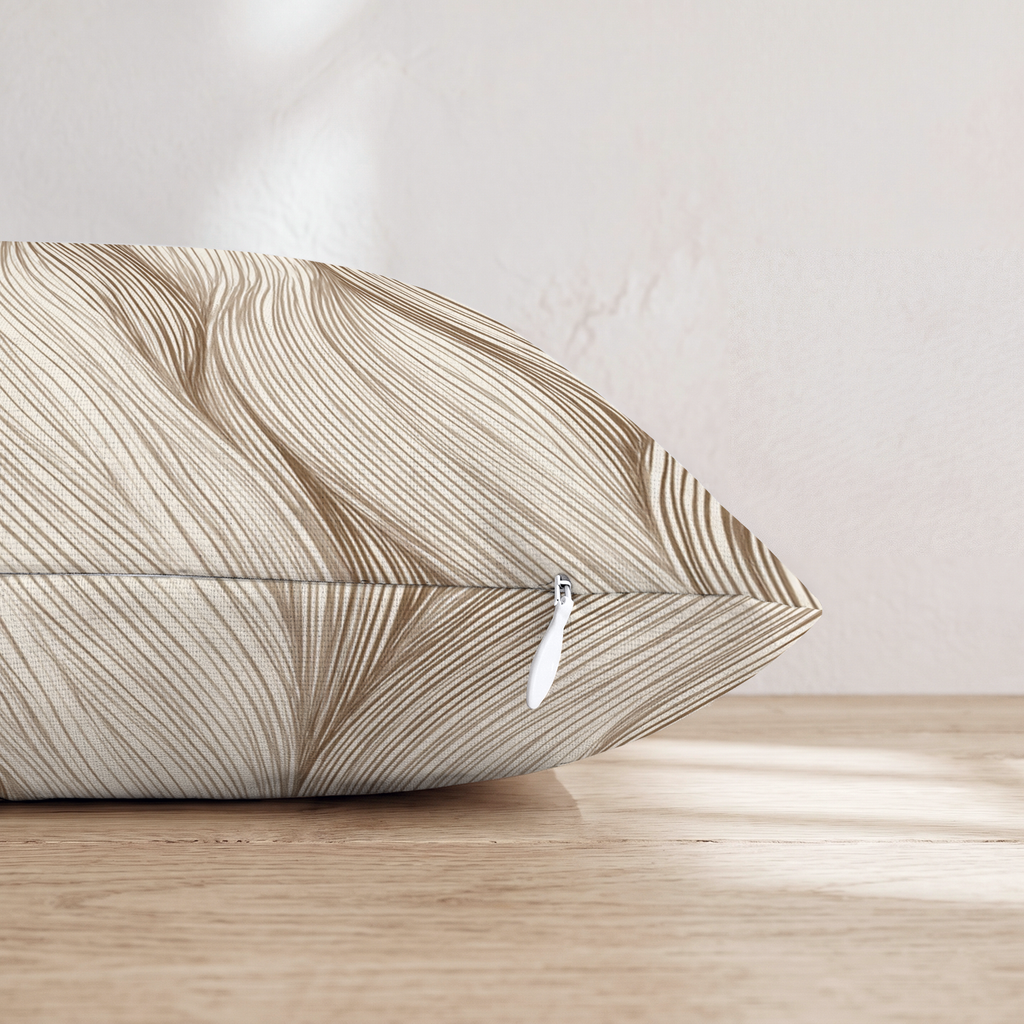LR369955 LR369955_pillow_edge_zipper.png