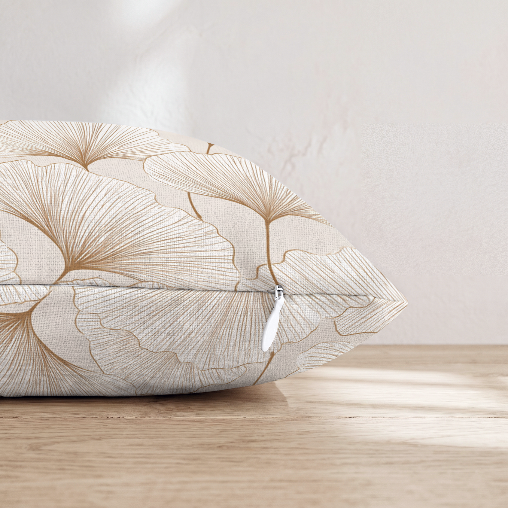 LR503220 LR503220_pillow_edge_zipper.png