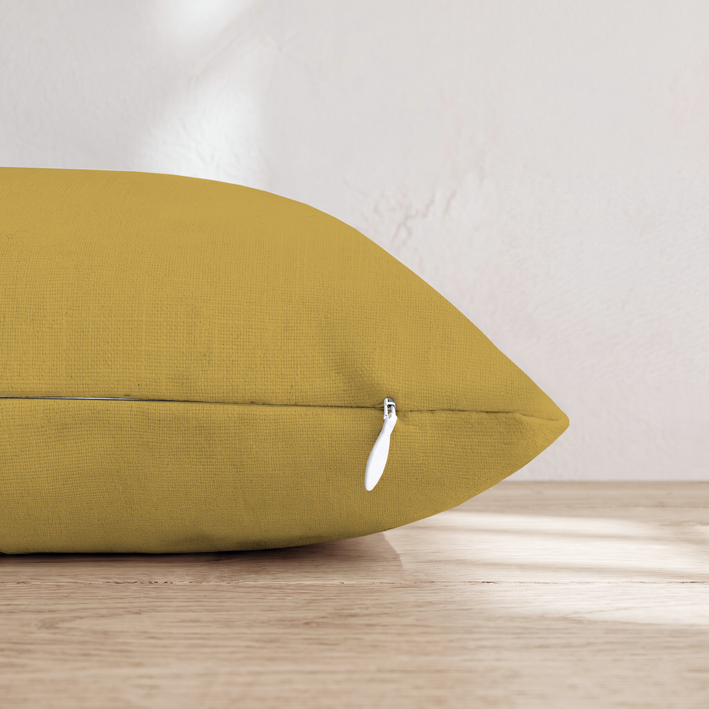 LR532198 LR532198_pillow_edge_zipper.png
