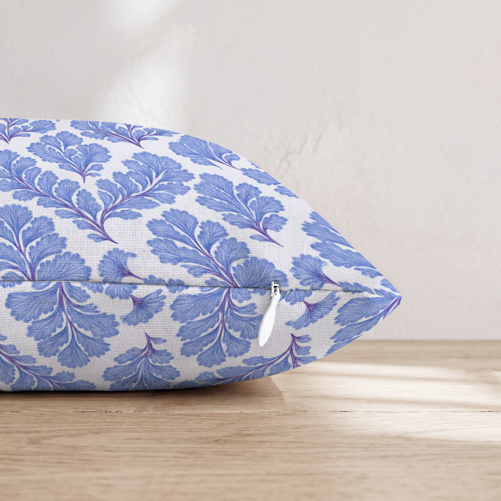 LR603317 LR603317_pillow_edge_zipper.png